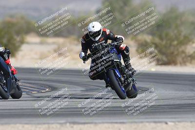 media/Oct-30-2025-Racers Edge (Thu) [[dabbdaf680]]/3-B Group/Session 1 (Turn 5)/